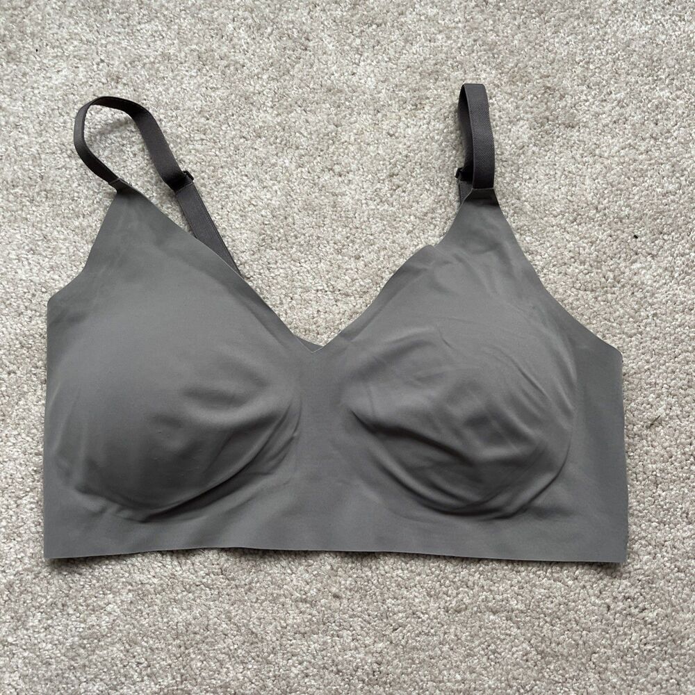 TRUE & CO True Bra Large Brown Body Wireless V Neck T-Shirt Seamless Comfort